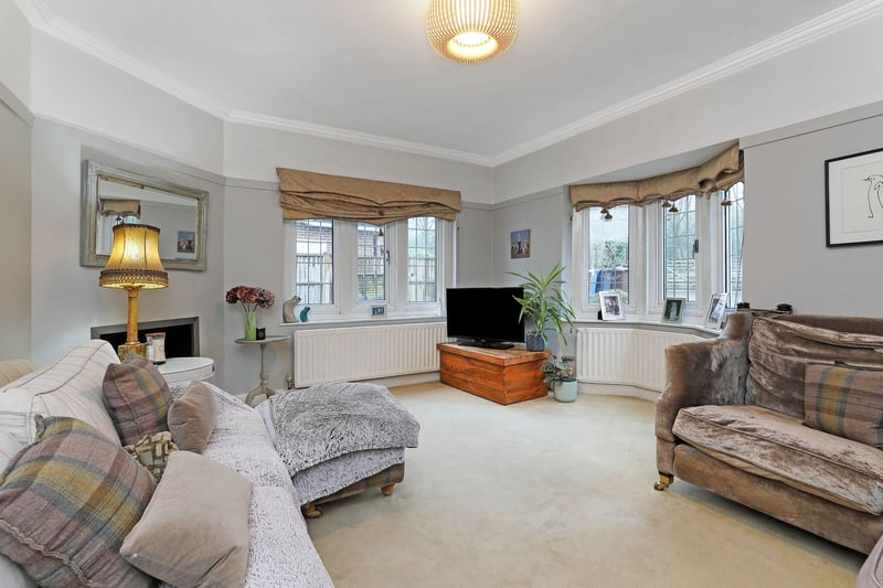 5-bedroom detached at Manchester Road, S10 - Photo 3 of 33